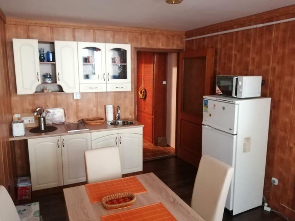 Kiscsillag Apartman Harkany Luaran gambar